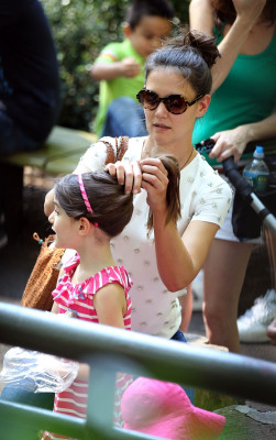 Katie Holmes pic #510240