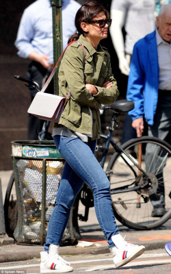 Katie Holmes pic #689883