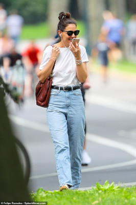 Katie Holmes pic #1144496