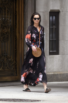 Katie Holmes pic #1144487