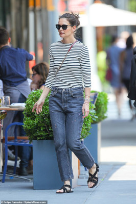 Katie Holmes pic #1144494