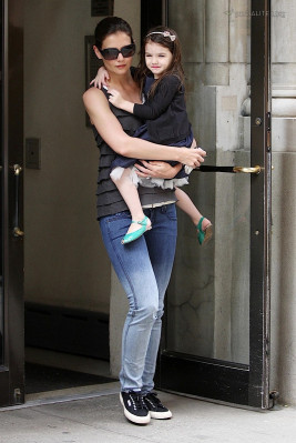 Katie Holmes pic #254072