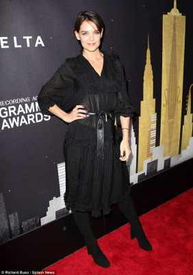 Katie Holmes pic #1002518