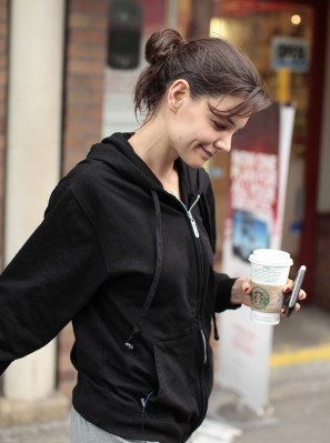 Katie Holmes pic #358954