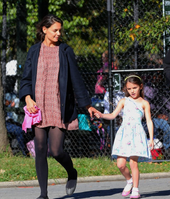 Katie Holmes pic #539000