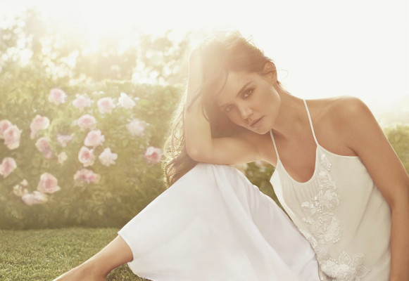 Katie Holmes pic #383349