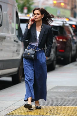 photo 28 in Katie Holmes gallery [id1304537] 2022-07-08 00:00:00