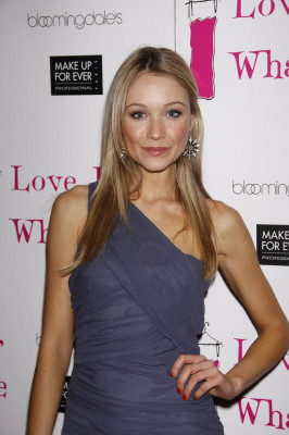 Katrina Bowden pic #347313