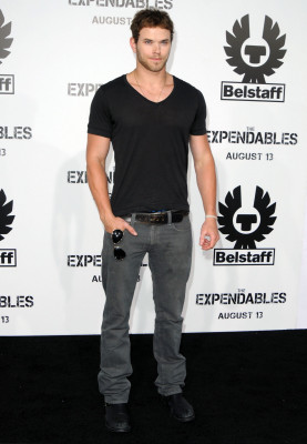 photo 14 in Kellan Lutz gallery [id285128] 2010-09-08 00:00:00