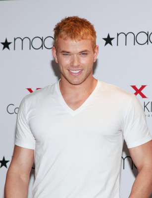 Kellan Lutz pic #258130
