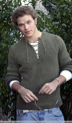 photo 22 in Kellan Lutz gallery [id277970] 2010-08-17 00:00:00