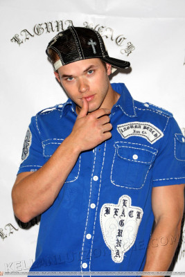 photo 13 in Kellan Lutz gallery [id137987] 2009-03-10 00:00:00