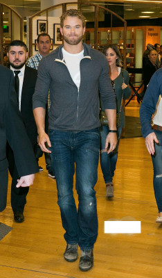 photo 24 in Kellan Lutz gallery [id684231] 2014-03-29 00:00:00