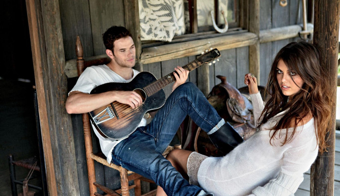 Kellan Lutz pic #207038