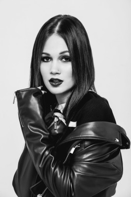 Kelli Berglund pic #898053