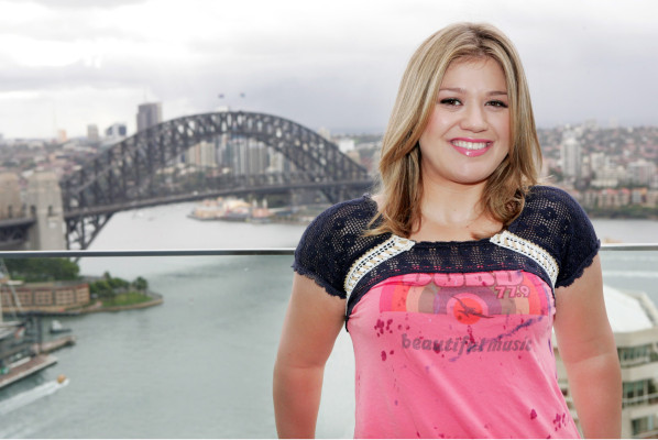 Kelly Clarkson pic #336651