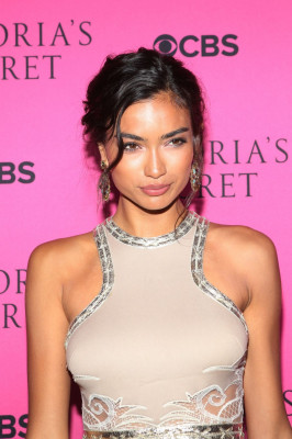 Kelly Gale pic #998651