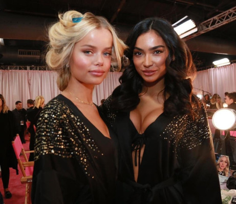 Kelly Gale pic #1081864