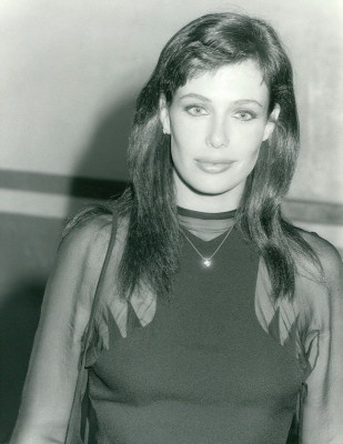 Kelly LeBrock pic #1315485