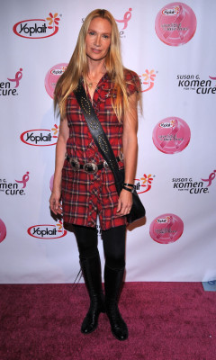 Kelly Lynch pic #221972