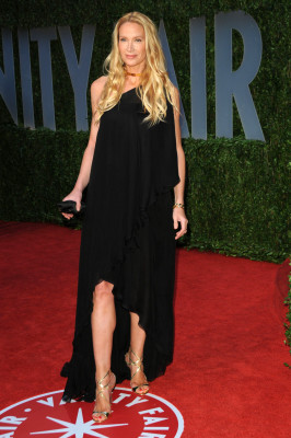 Kelly Lynch pic #147583
