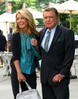 Kelly Ripa pic #243593