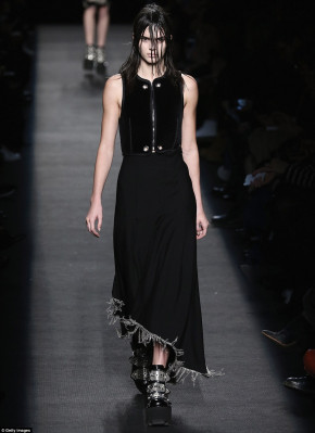 Kendall Jenner pic #760543