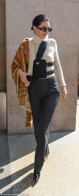 Kendall Jenner pic #965310