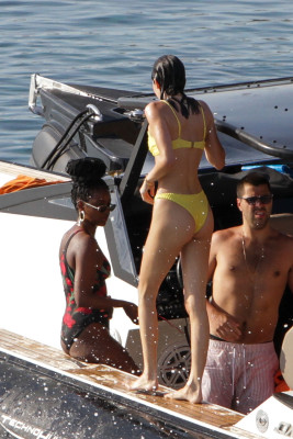photo 25 in Kendall Jenner gallery [id1155027] 2019-07-19 00:00:00