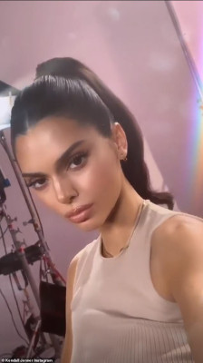 Kendall Jenner pic #1113712
