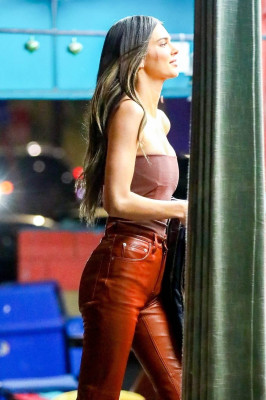 photo 24 in Kendall Jenner gallery [id1253514] 2021-04-20 00:00:00