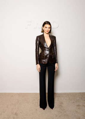 photo 21 in Kendall gallery [id1364118] 2025-01-22 00:00:00
