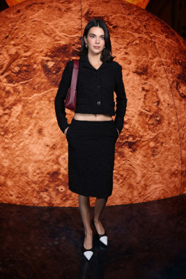 Kendall Jenner – at Chanel S/S 2026 Fashion Show PFW