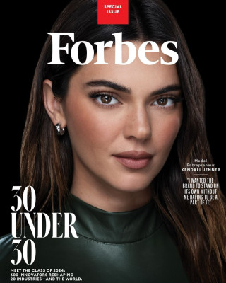 photo 3 in Jenner gallery [id1339592] 2023-12-26 00:00:00