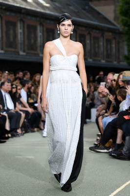Kendall Jenner pic #861046