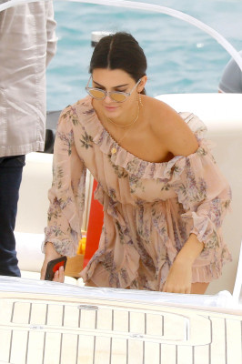 Kendall Jenner pic #936162