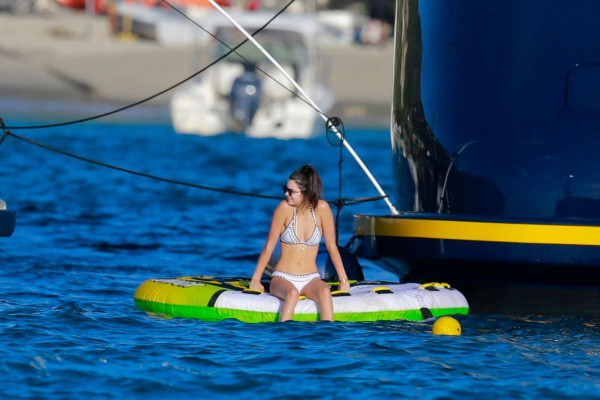 Kendall Jenner pic #824030