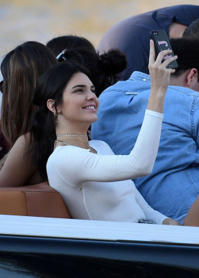 Kendall Jenner pic #896450