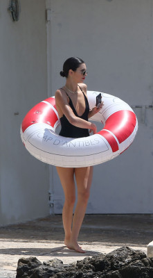 Kendall Jenner pic #1037209