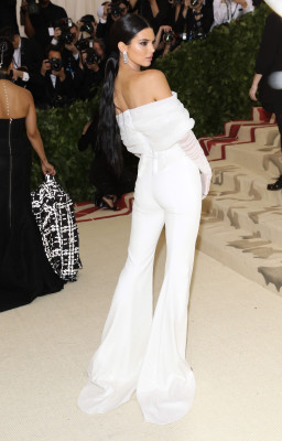 Kendall Jenner pic #1035518