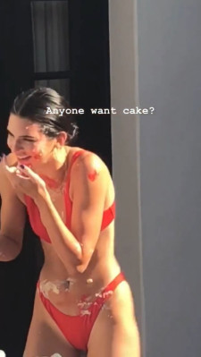 Kendall Jenner pic #1064981
