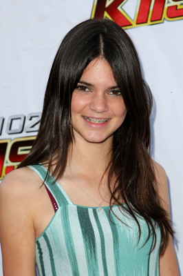 Kendall Jenner pic #740392