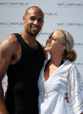 Kendra Wilkinson pic #247724