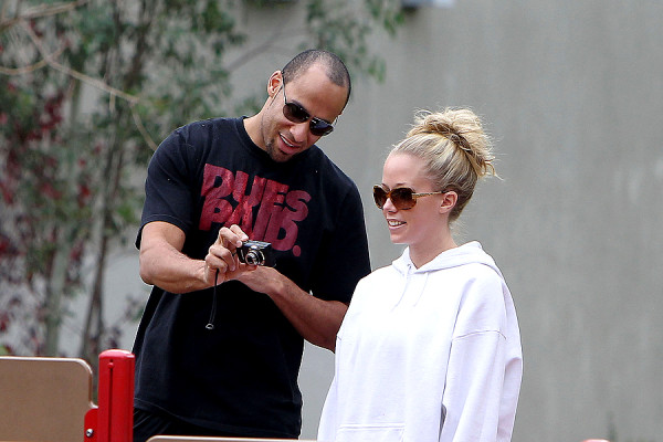 Kendra Wilkinson pic #328855