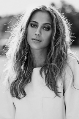 Kenza Zouiten pic #927899