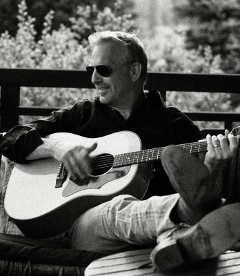 Kevin Costner pic #474215