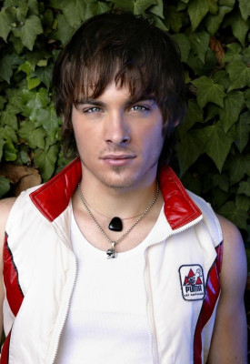 photo 23 in Kevin Zegers gallery [id263779] 2010-06-16 00:00:00