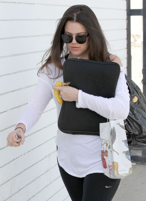 Khloe Kardashian pic #518946