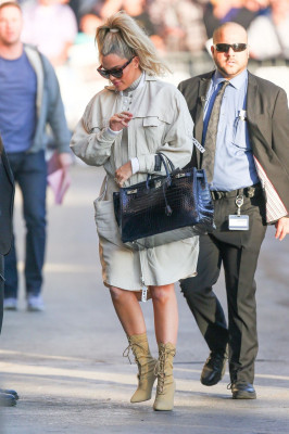 Khloe Kardashian pic #1054946