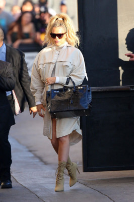 Khloe Kardashian pic #1054936